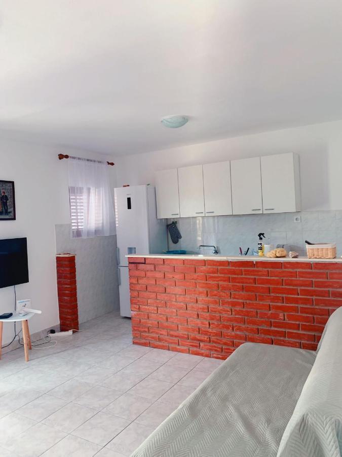 Apartman Vranjica Voluja Exterior foto